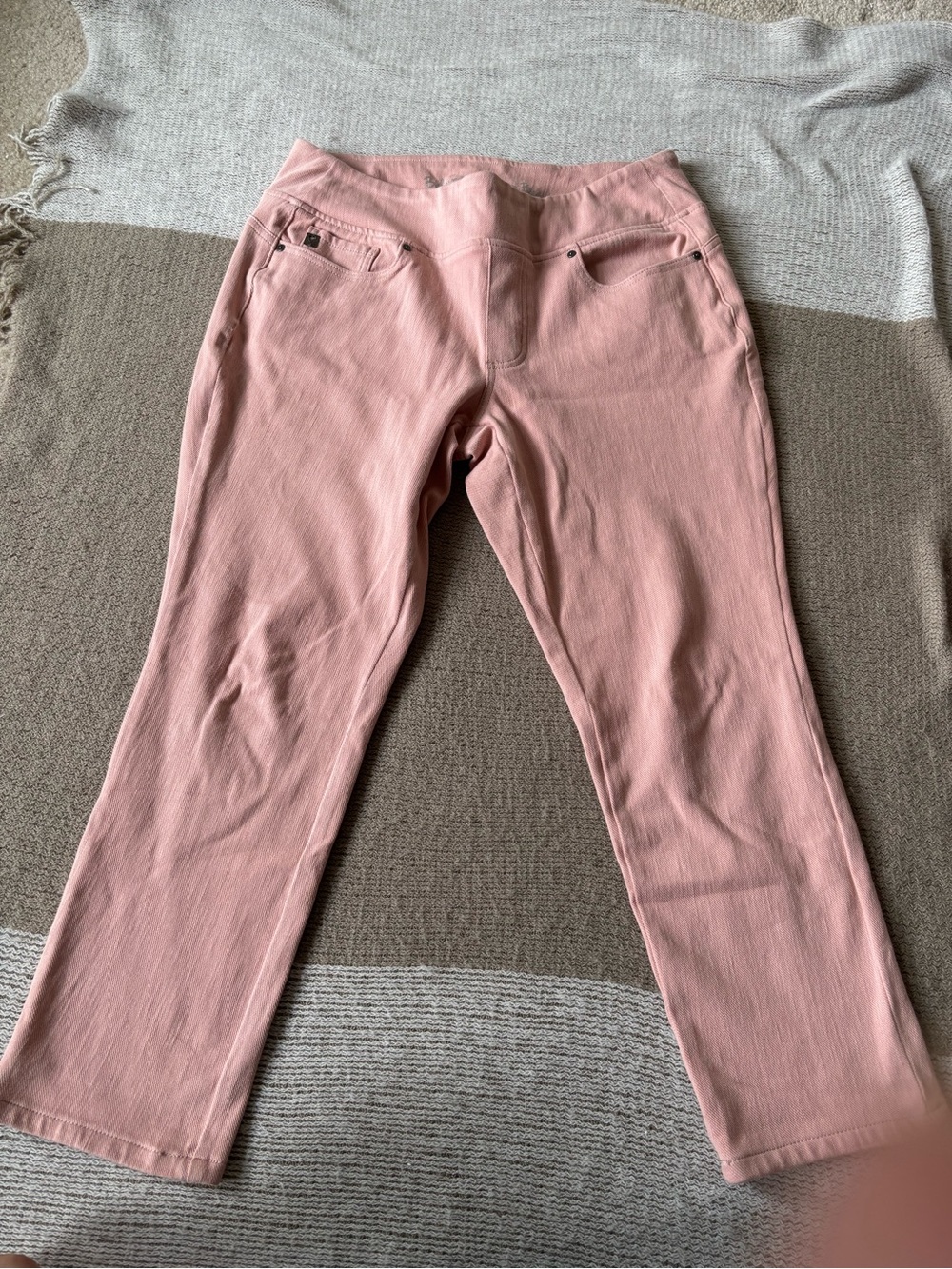 Belle by Kim Gravel Pink Straight-Leg Jeans